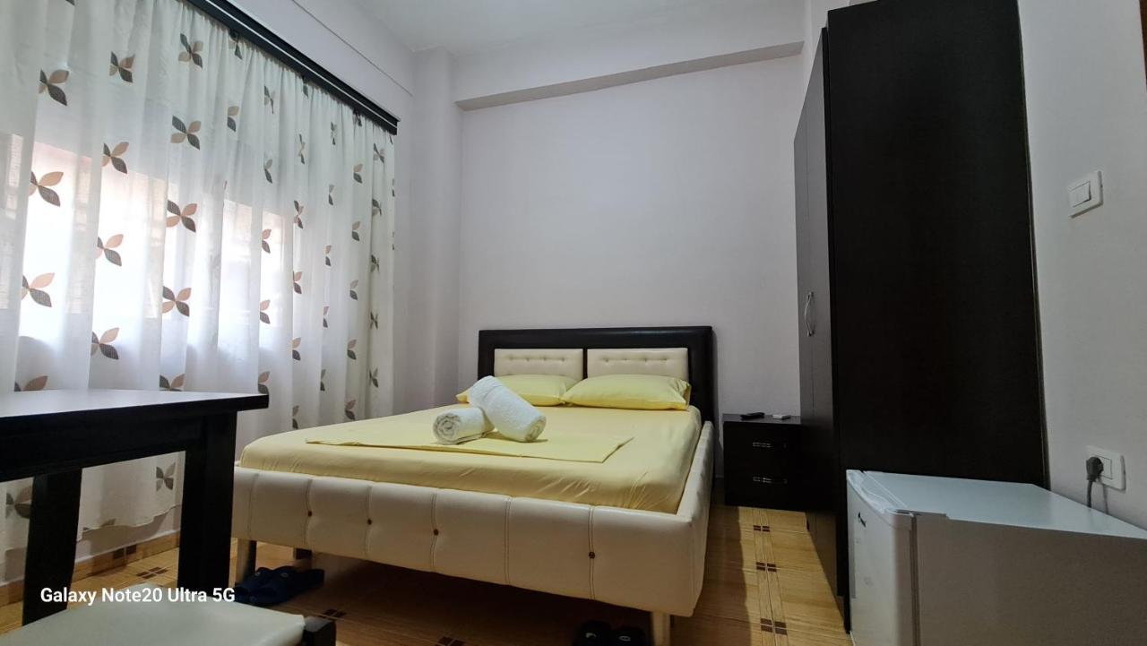 Gjirokastër Hotel Brace מראה חיצוני תמונה
