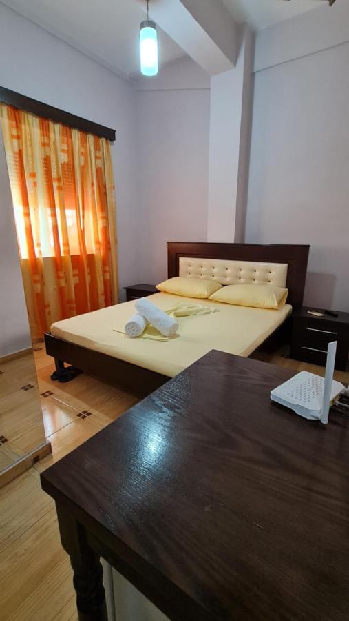 Gjirokastër Hotel Brace מראה חיצוני תמונה